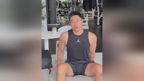 白袜帅哥视频,视频瞬间走红网络