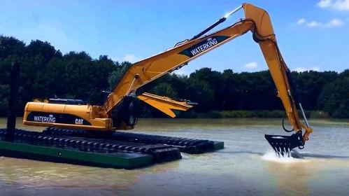 挖掘机挖沙视频,沙场激战一幕再现